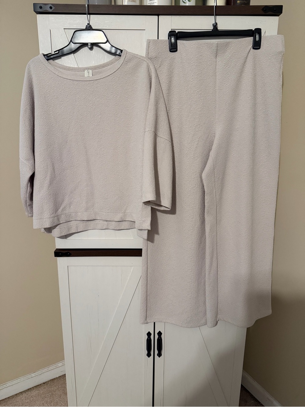 Women's Relaxed Textured Two-Piece Set